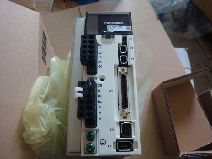 Модуль ORIGINAL PANASONIC AC SERVO DRIVER MCDHT3520E
