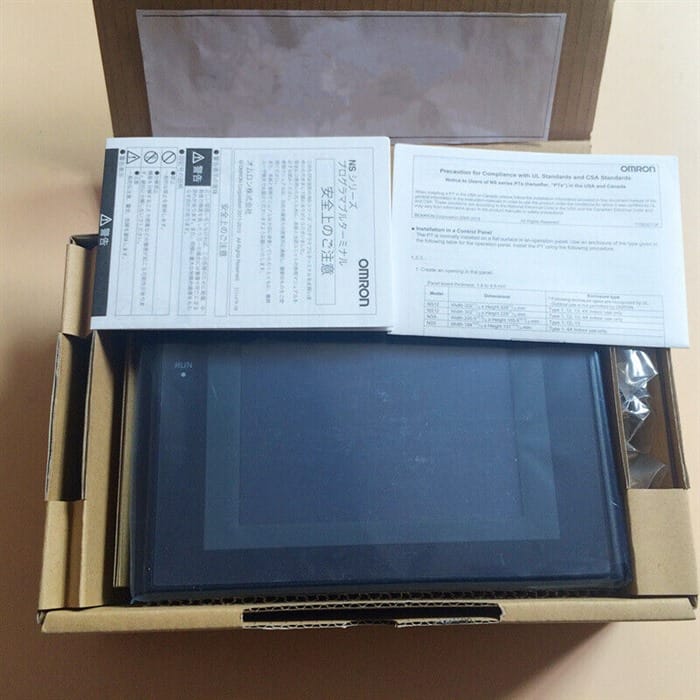 Модуль Omron NT600S-ST211B-EV3
