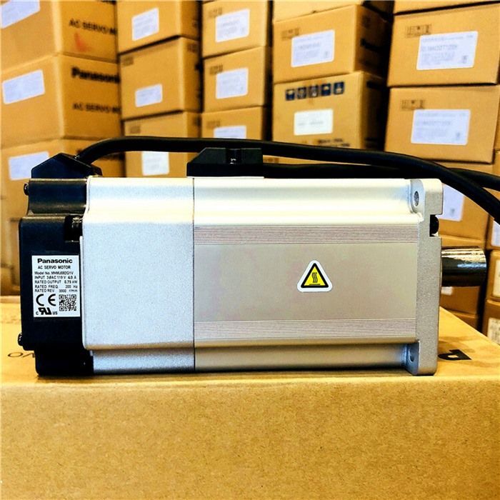 Модуль ORIGINAL PANASONIC AC SERVO MOTOR MHMJ082G1V