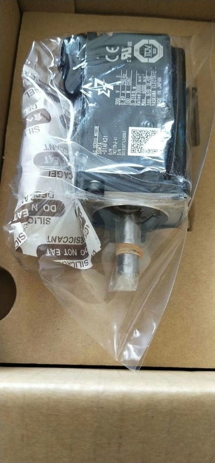 Модуль YASKAWA SGM7A-01AFA21