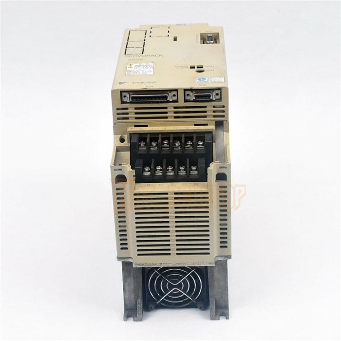 Модуль Yaskawa SGDB-15VD