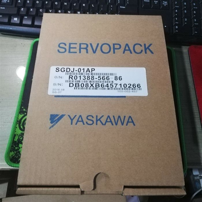 Модуль YASKAWA AC SERVO DRIVER SGDJ-01AP SGDJ01AP