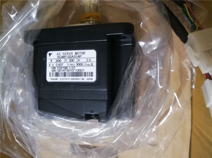 Модуль YASKAWA AC SERVO MOTOR SGMP-02A314P