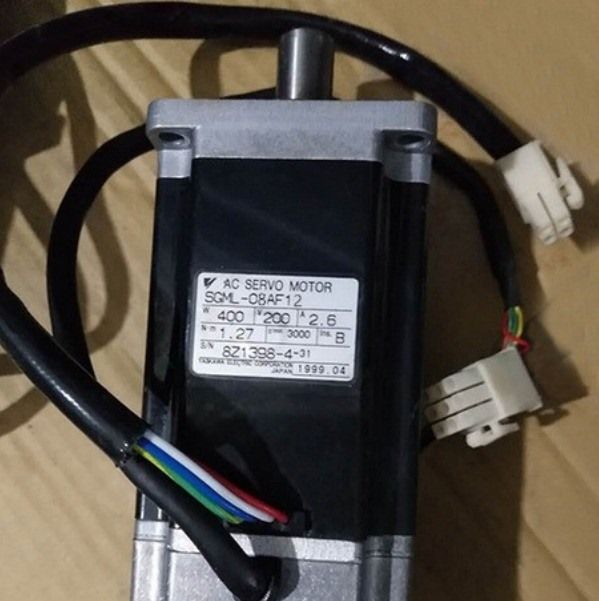 Модуль YASKAWA AC SERVO MOTOR SGML-08AF12 ORIGINAL