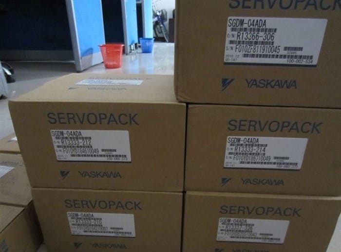 Модуль Yaskawa SGDM-04ADA