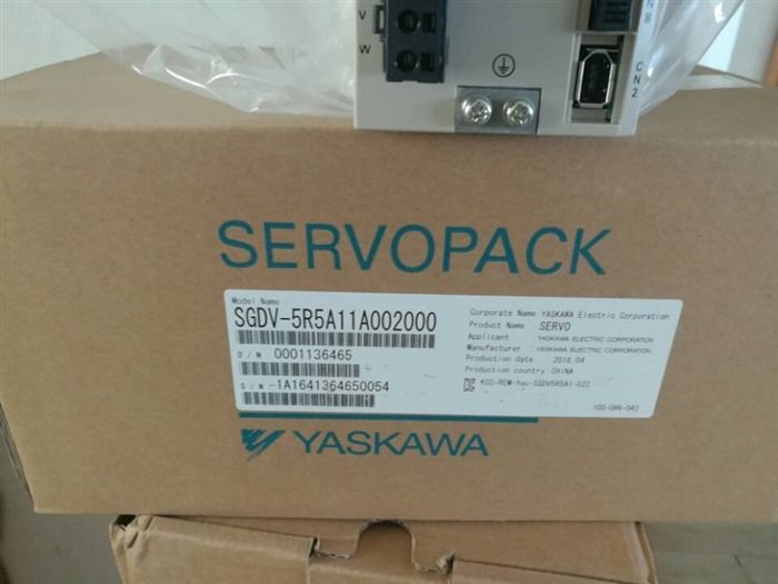 Модуль YASKAWA AC SERVO DRIVER SGDV-5R5A11A SGDV-5R5A11A002000 FREE