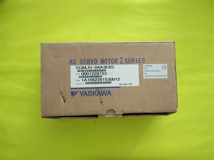 Модуль YASKAWA SERVO MOTOR SGMJV-04A3E6S SGMJV04A3E6S