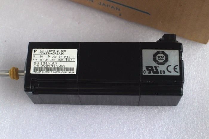 Модуль YASKAWA AC SERVO MOTOR SGMAS-A5A2A2C SGMASA5A2A2C