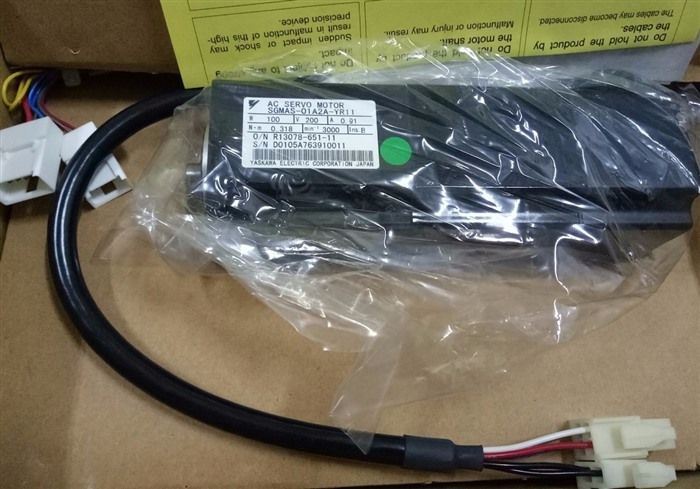 Модуль YASKAWA SGMAS-01A2A-YR11 SERVO MOTOR SGMAS01A2AYR11