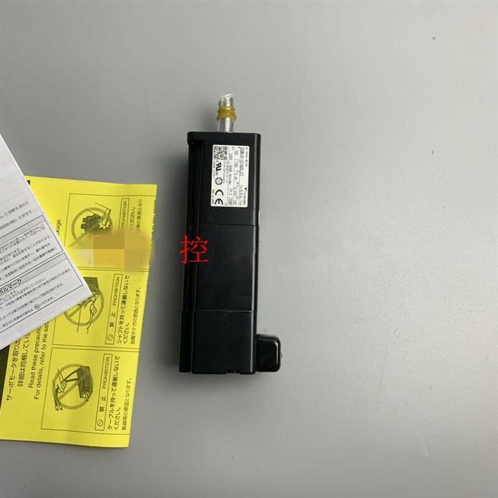 Модуль YASKAWA SGMJV-01ADL2C AC SERVO MOTOR SGMJV01ADL2C