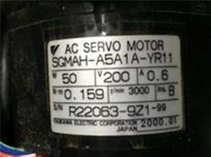 Модуль YASKAWA SGMAH-A5A1A-YR11 SGMAHA5A1AYR11 Servo Motors