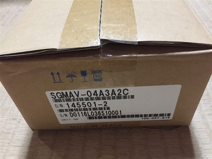 Модуль YASKAWA SGMAV-04A3A2C