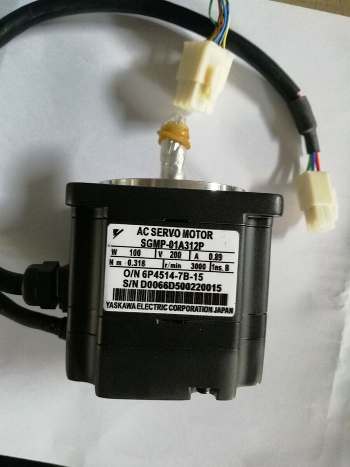 Модуль YASKAWA AC SERVO MOTOR SGMP-01A312P ORIGINAL