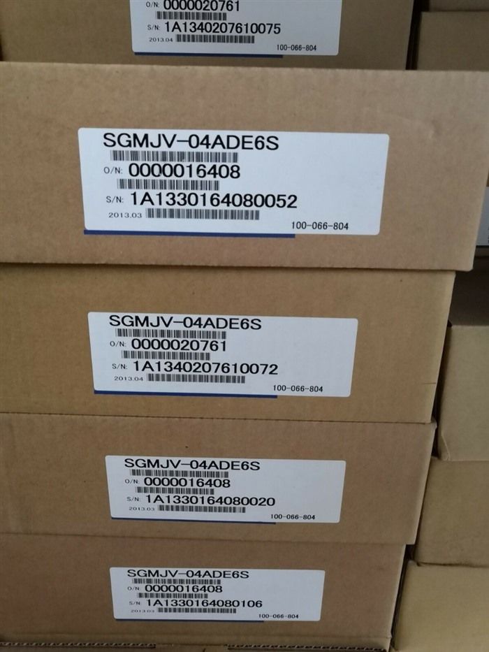 Модуль YASKAWA AC SERVO MOTOR SGMJV-04ADE6S SGMJV04ADE6S
