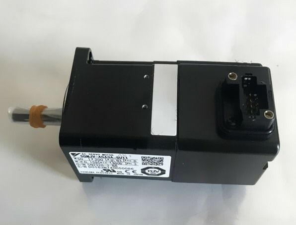 Модуль ORIGINAL YASKAWA SERVO MOTOR SGMJV-A5A3A-SU11