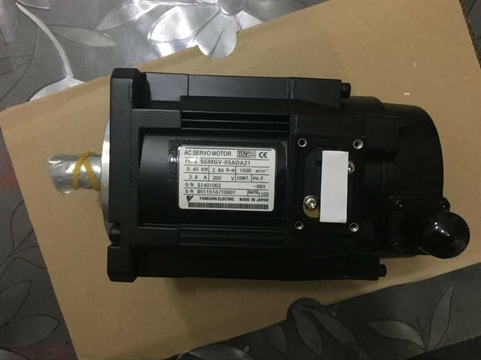 Модуль YASKAWA SGMGV-05ADA21