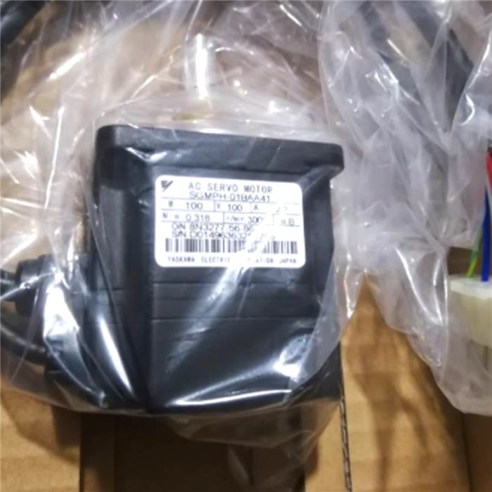 Модуль YASKAWA SGMPH-01BAA41 Servo Motor