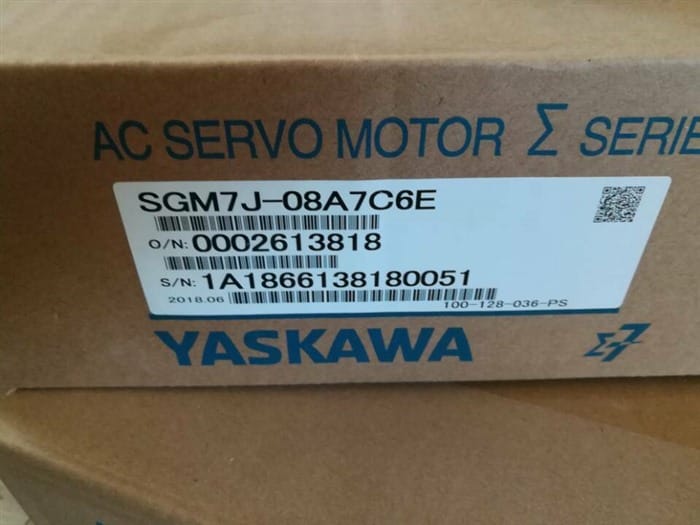 Модуль YASKAWA SGM7J-08A7C6E