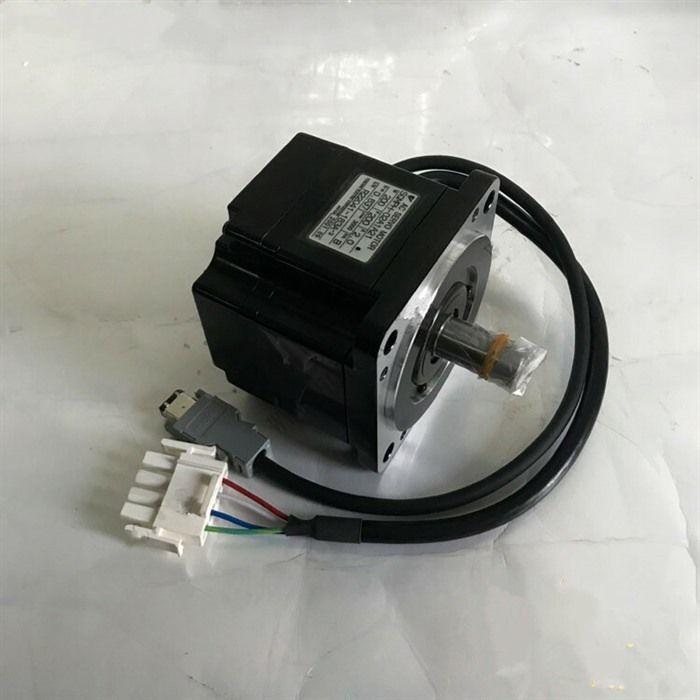 Модуль YASKAWA AC SERVO MOTOR SGMPH-01A1A2S SGMPH01A1A2S
