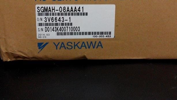 Модуль Yaskawa SGMAH-08A1A21