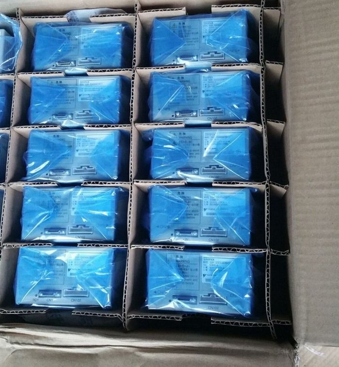 Модуль YASKAWA SERVOPACK SGDR-SDA060A01B SGDRSDA060A01B