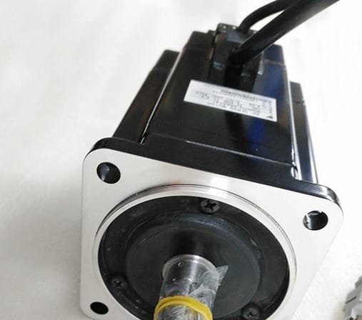 Модуль YASKAWA SGMAH-08AAF41D