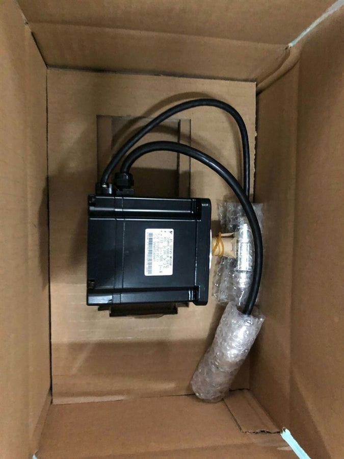 Модуль YASKAWA SGMPH-04A1A-OY12