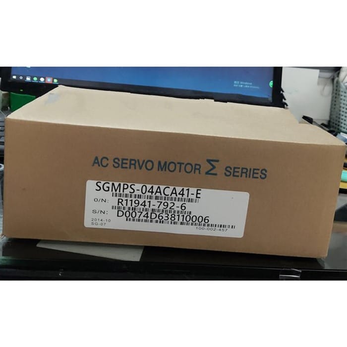Модуль Yaskawa SGMPS-04ACA41-E