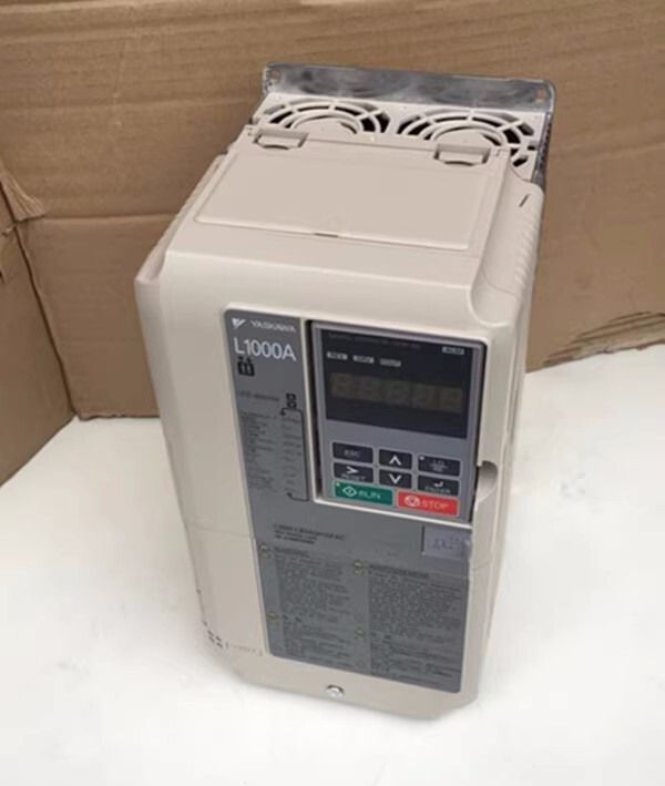 Модуль YASKAWA CIMR-LB4A0015FAC INVERTER CIMRLB4A0015FAC