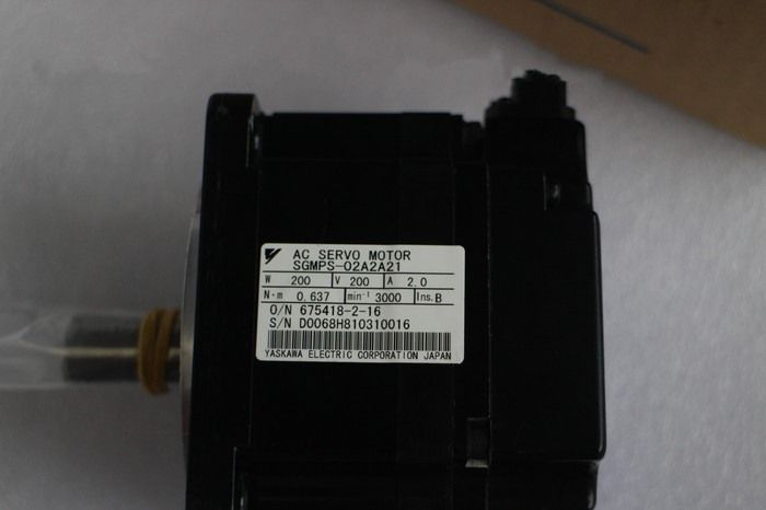 Модуль YSAKAWA AC SERVO MOTOR SGMPS-02A2A21 ORIGINAL FREE