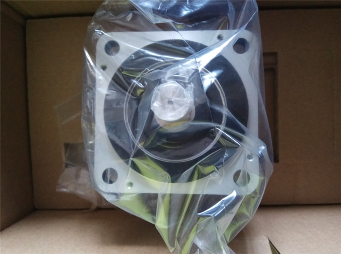 Модуль YASKAWA SGMPS-04ACA41 SERVO MOTOR SGMPS04ACA41