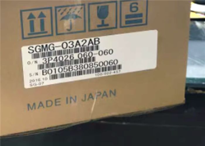 Модуль Yaskawa SGMG-03A2AB Servo Motor