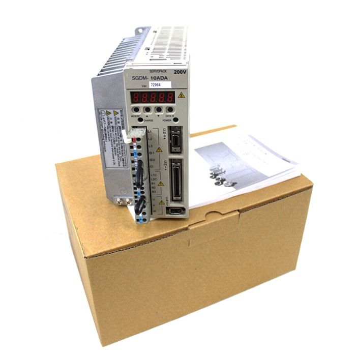 Модуль ORIGINAL YASKAWA SGDM-10ADA AC SERVO DRIVER SGDM10ADA