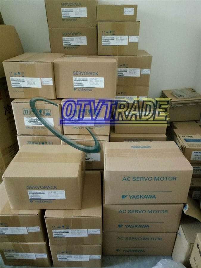 Модуль YASKAWA SERVO MOTOR SGMAV-06A3A2C SGMAV06A3A2C
