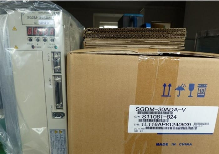 Модуль Yaskawa SGDM-30ADA-V