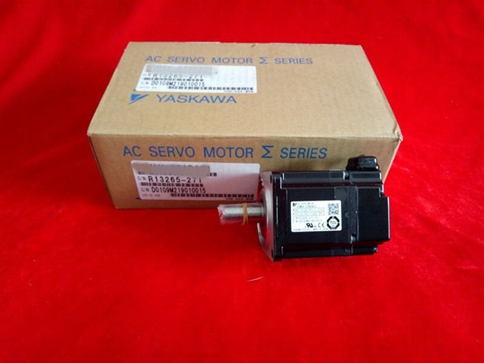 Модуль YASKAWA AC SERVO MOTOR SGMAV-02A3A6C ORIGINAL