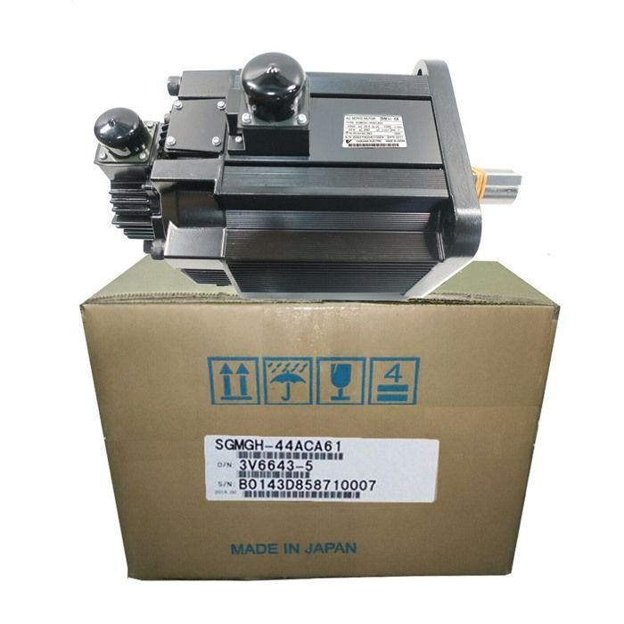 Модуль YASKAWA SGMGH-44ACA61 AC Servo Motor