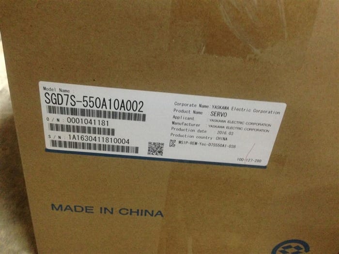 Модуль Yaskawa SGD7S-550A10A002