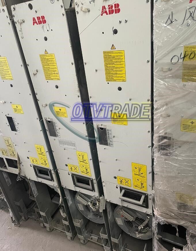 Модуль ABB ACS800-104-0580-7+C126+E205 Inverter