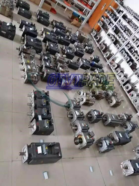 Модуль SIEMENS SERVO MOTOR 1FT7044-5AF71-1CA2 1FT7 044-5AF71-1CA2