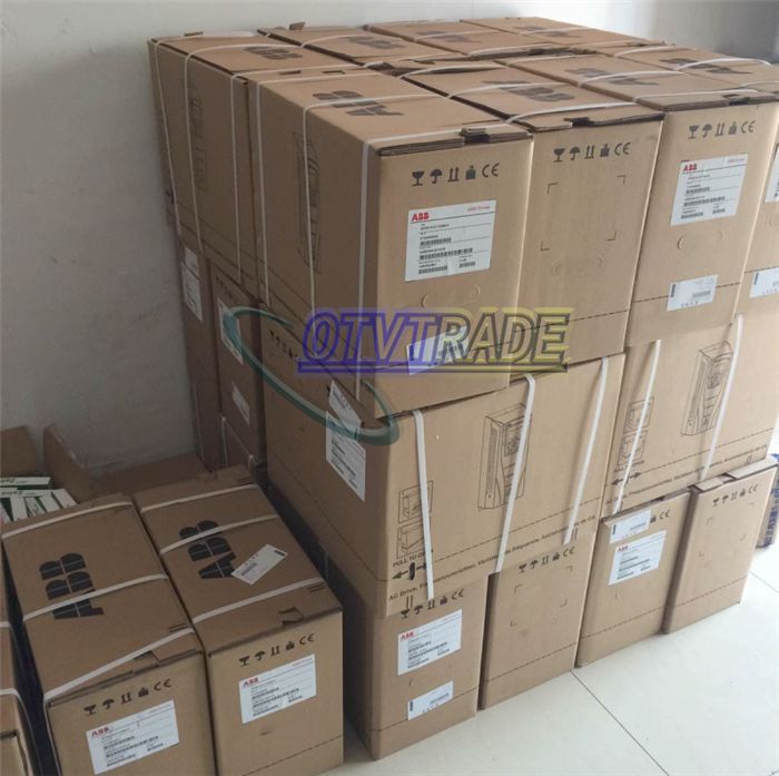 Модуль ABB Inverter ACS880-01-084A-7 75KW