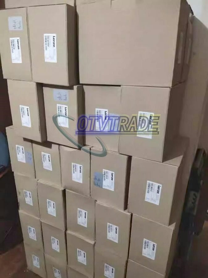 Модуль Lenze Inverter EVS9329-EKV004 EVS9329EKV004