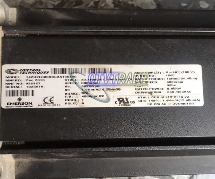Модуль EMERSON CONTROL TECHNIQUES SERVO MOTOR 142U2E300BBCAA165240
