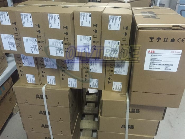 Модуль ABB Inverter ACS550-01-157A-4 55kw