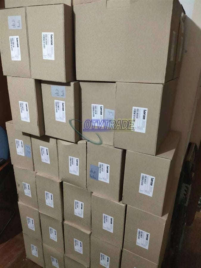 Модуль LENZE Frequency converter EVS9323-ER