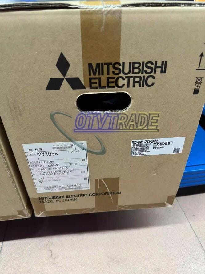 Модуль Mitsubishi Servo Driver MDS-DM2-SPV3-200120 MDSDM2SPV3-200120