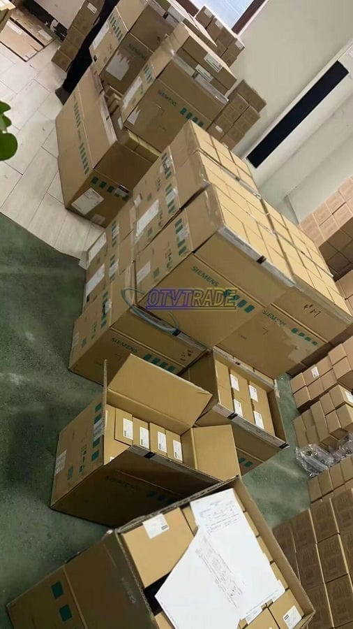 Модуль SIEMENS SERVO MOTOR 1FT7044-5AK71-1FH2