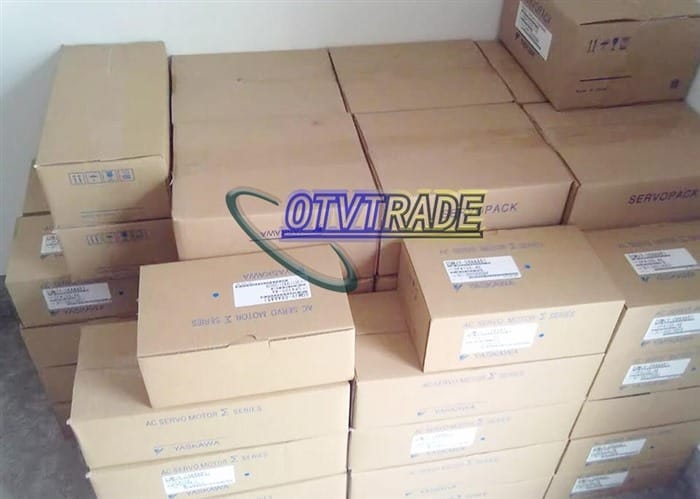Модуль YASKAWA SERVO MOTOR SGMPH-15A1A2B