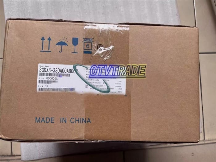 Модуль Yaskawa SGDXS-330A00A8002 5KW Servo Drive