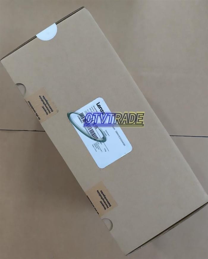 Модуль LENZE Inverter Drive E84AVSCD1534VB0